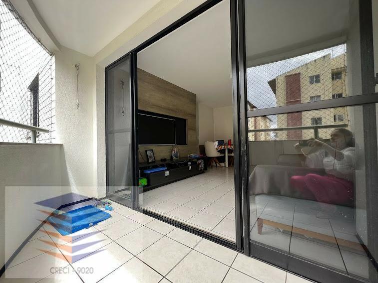 Apartamento à venda com 2 quartos, 60m² - Foto 6